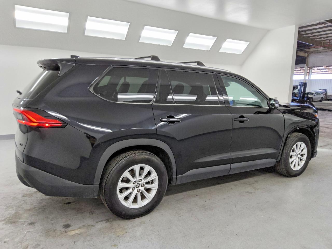 Toyota Grand High Xle
