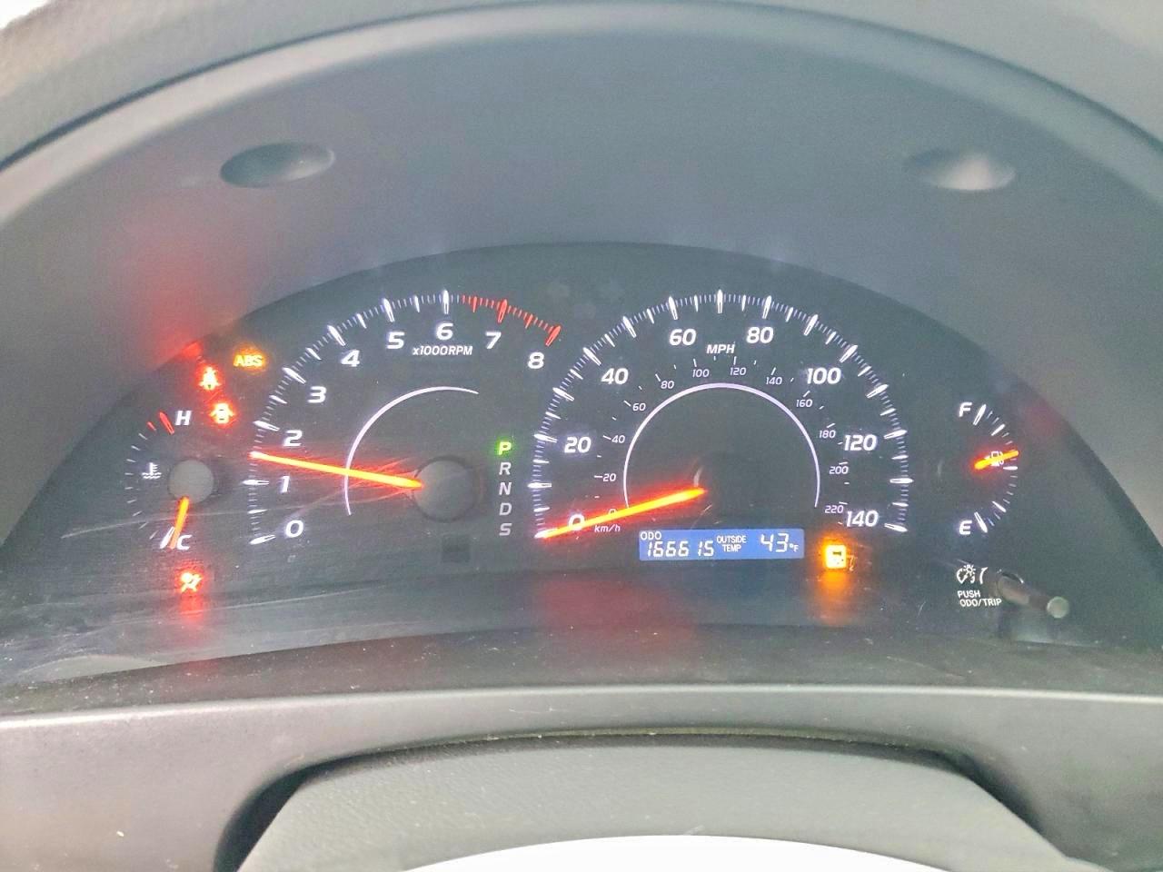 Toyota Camry Le