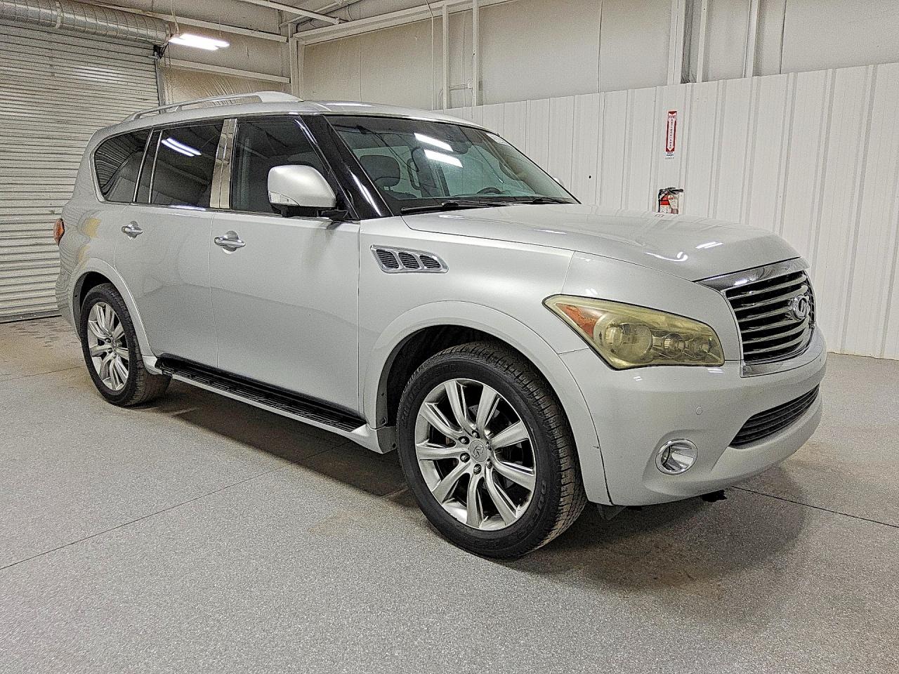 INFINITI Qx Base