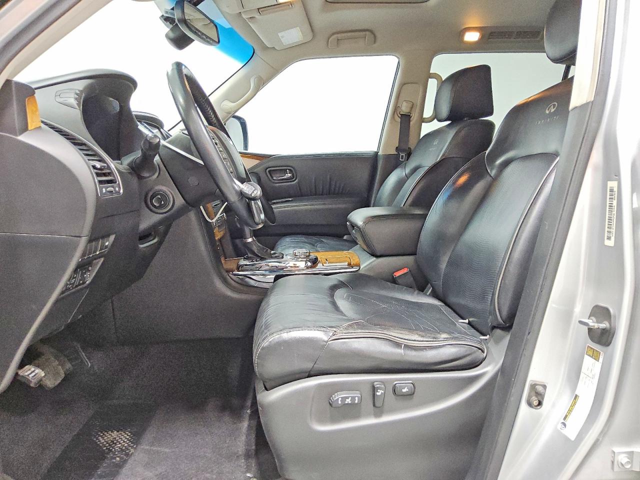 INFINITI Qx Base