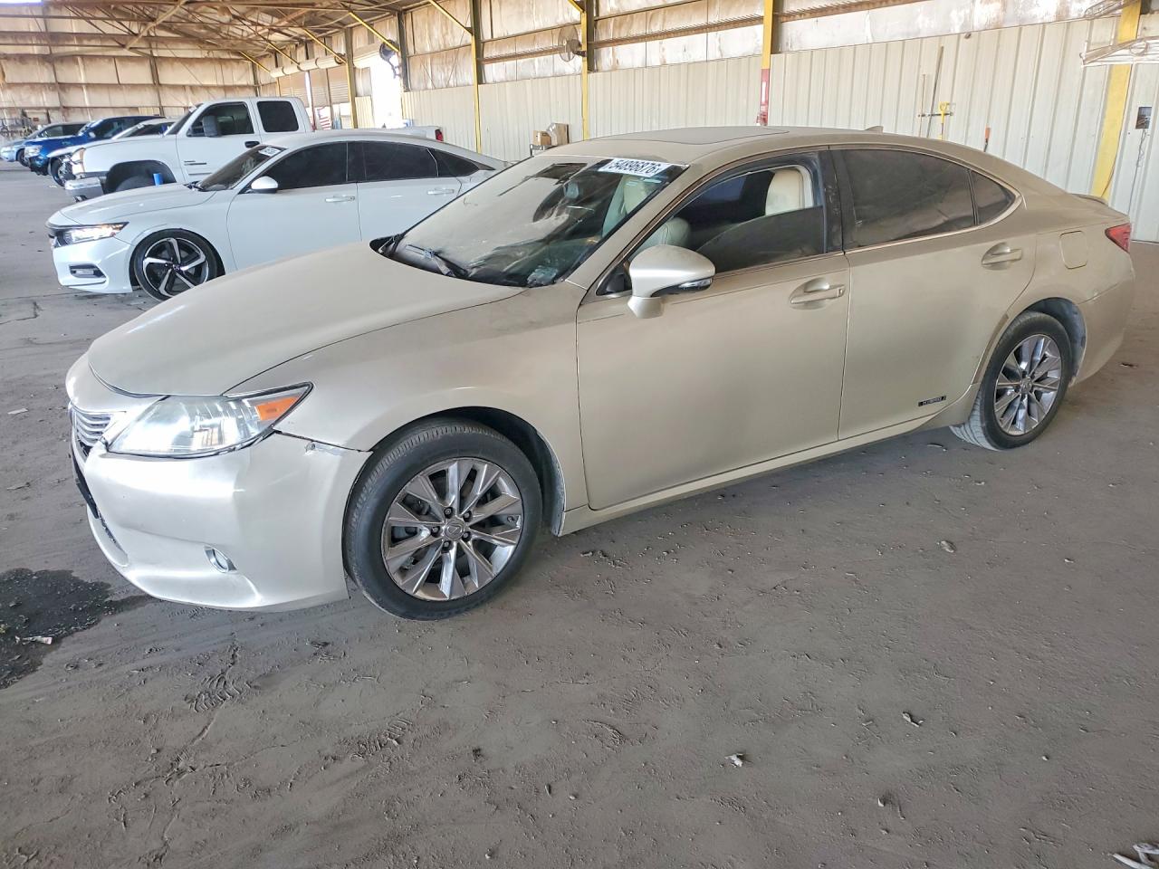 Salvage Lexus Es Image