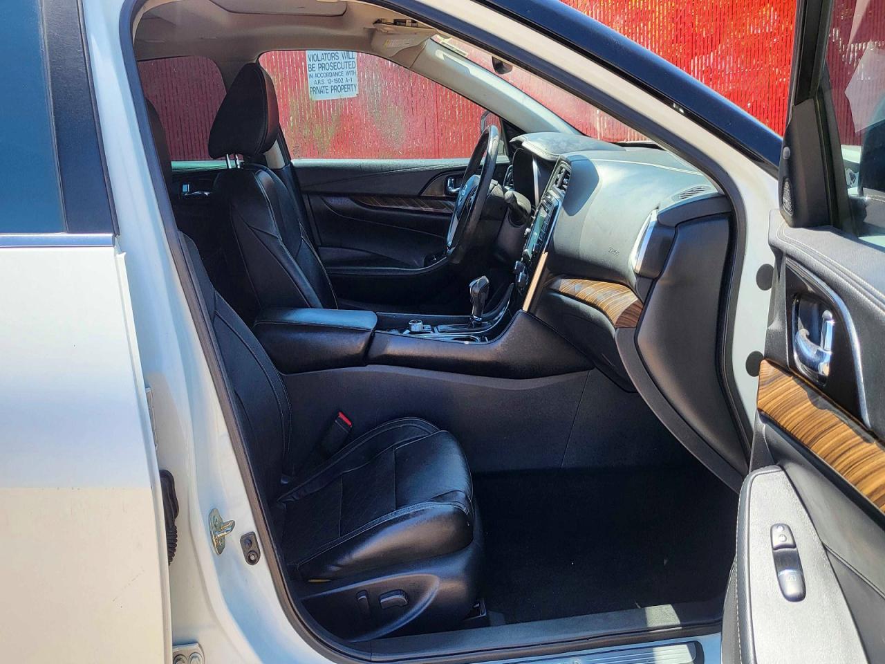 Nissan Maxima Platinum
