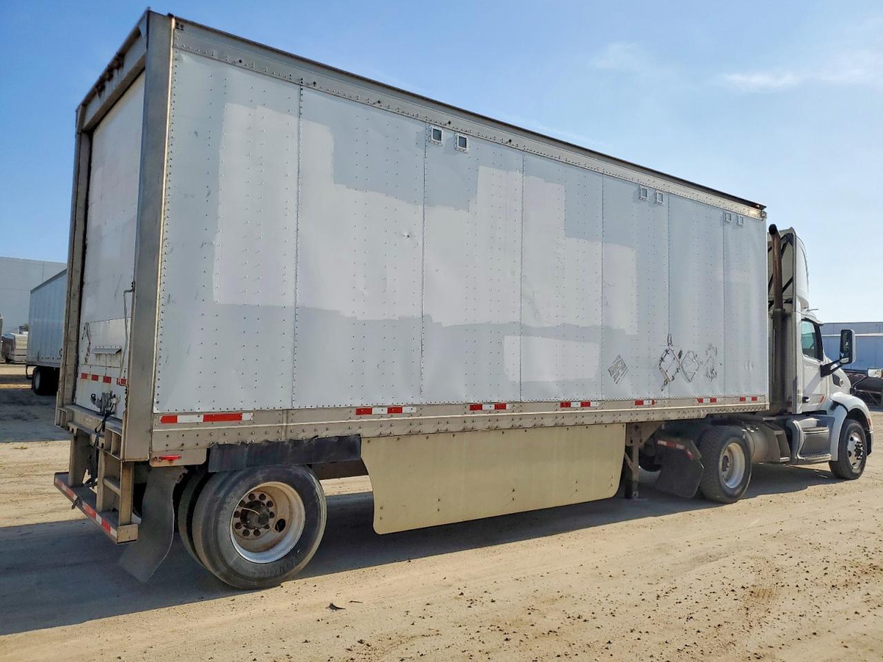 Peterbilt 579