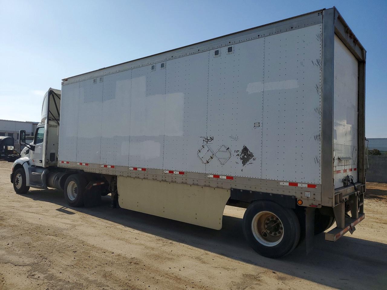 Peterbilt 579