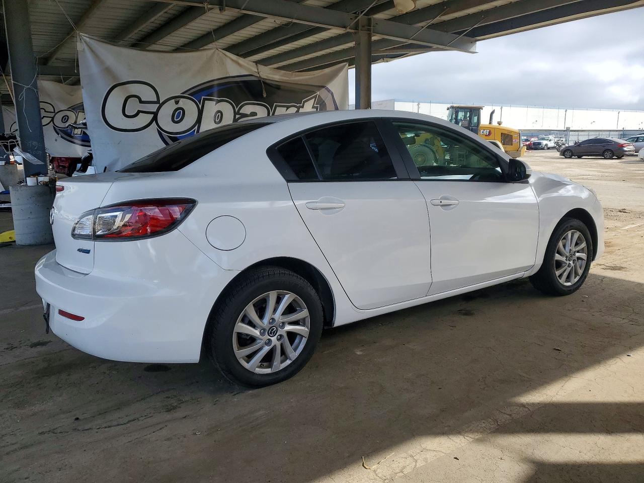 Mazda 3 I
