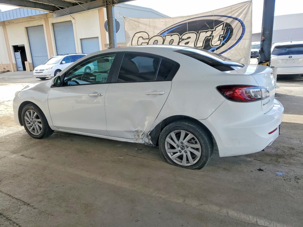 Mazda 3 I
