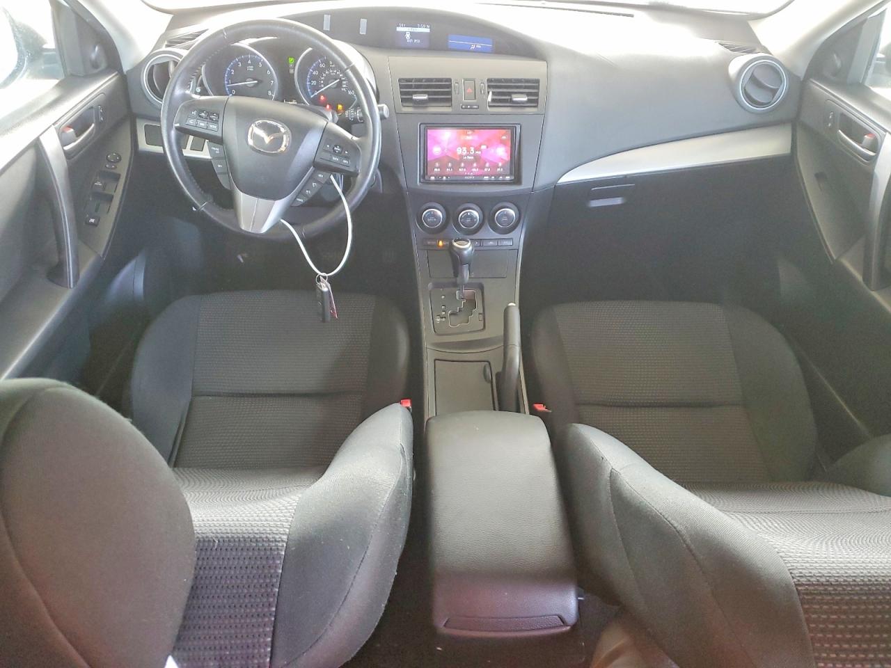 Mazda 3 I