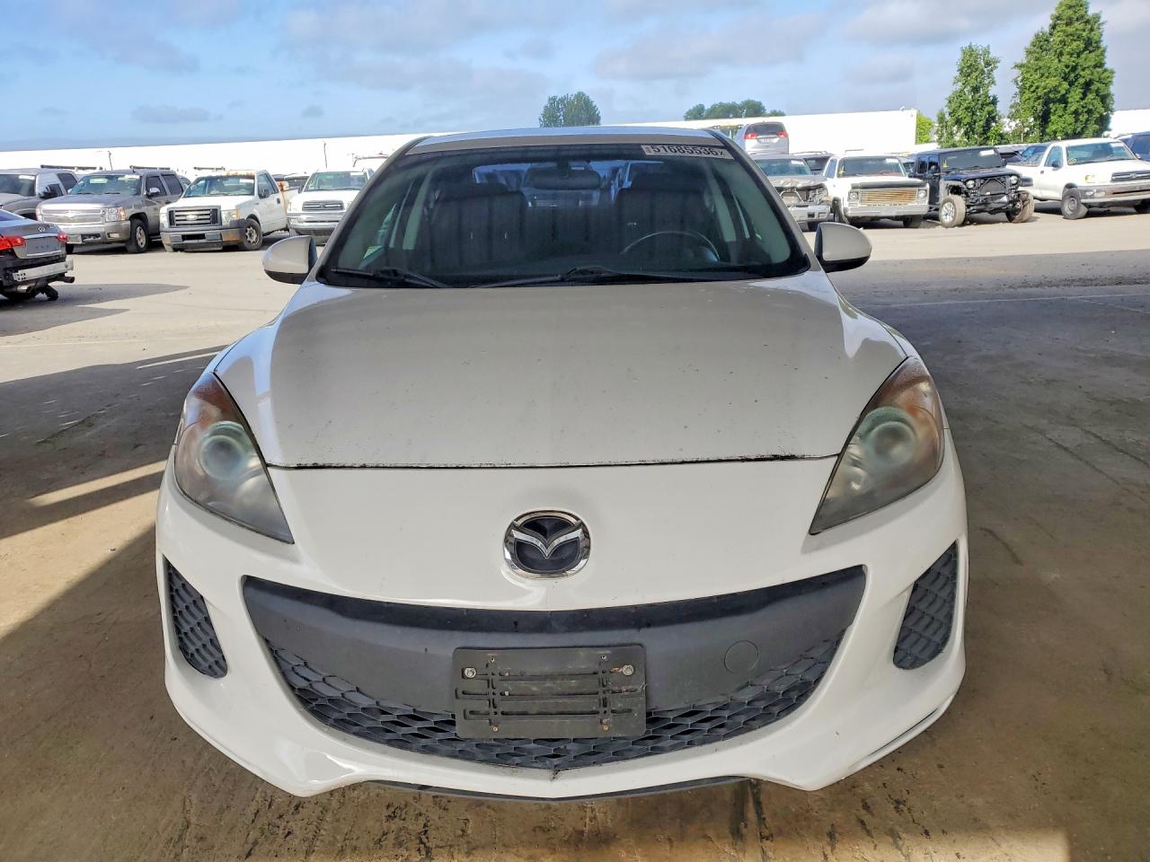Mazda 3 I