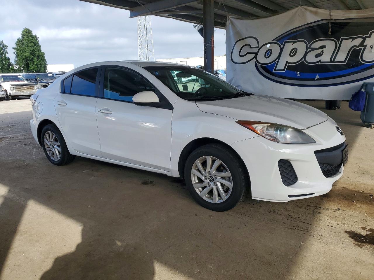 Mazda 3 I
