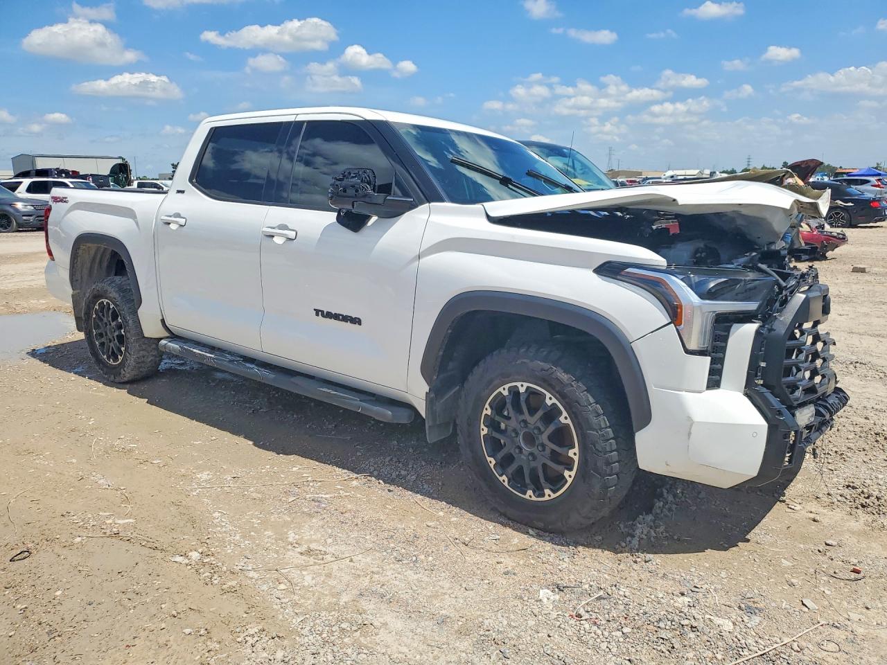 Toyota Tundra Sr5