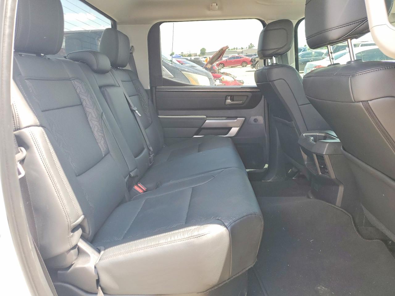 Toyota Tundra Sr5