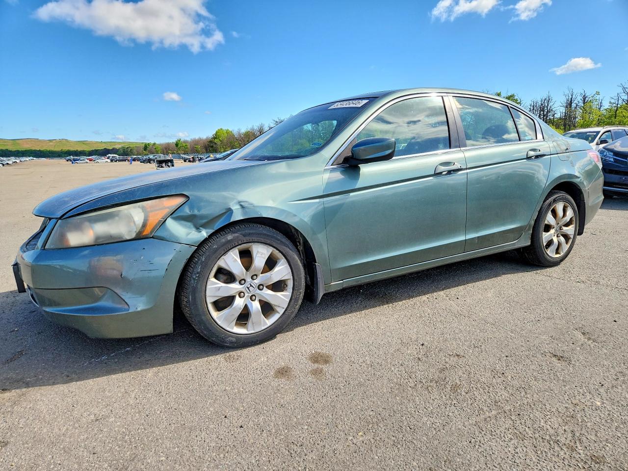 Salvage Honda Accord Image