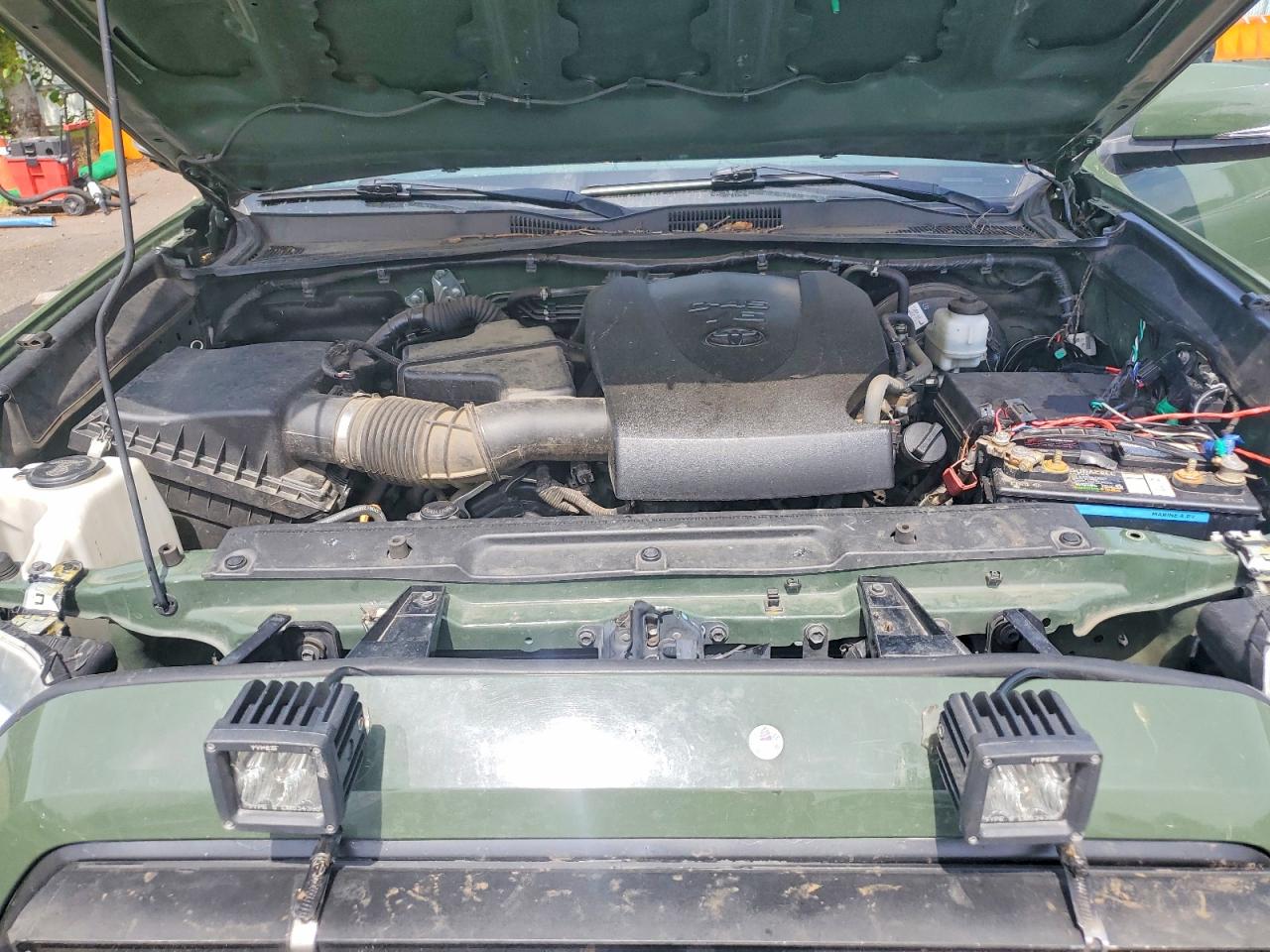 Toyota Tacoma Sr5 V6