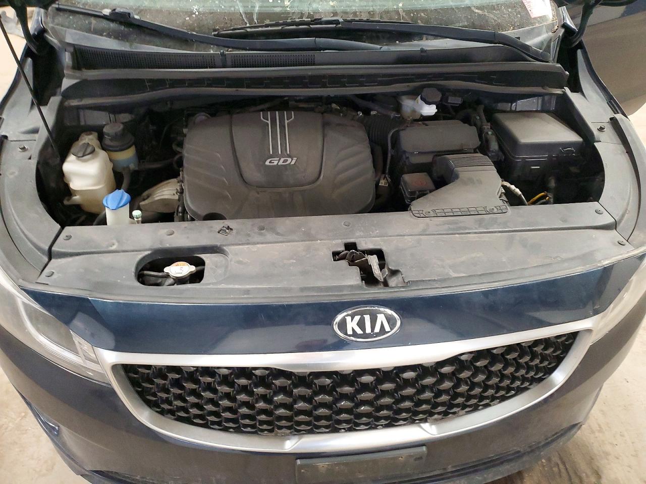 Kia Sedona Lx