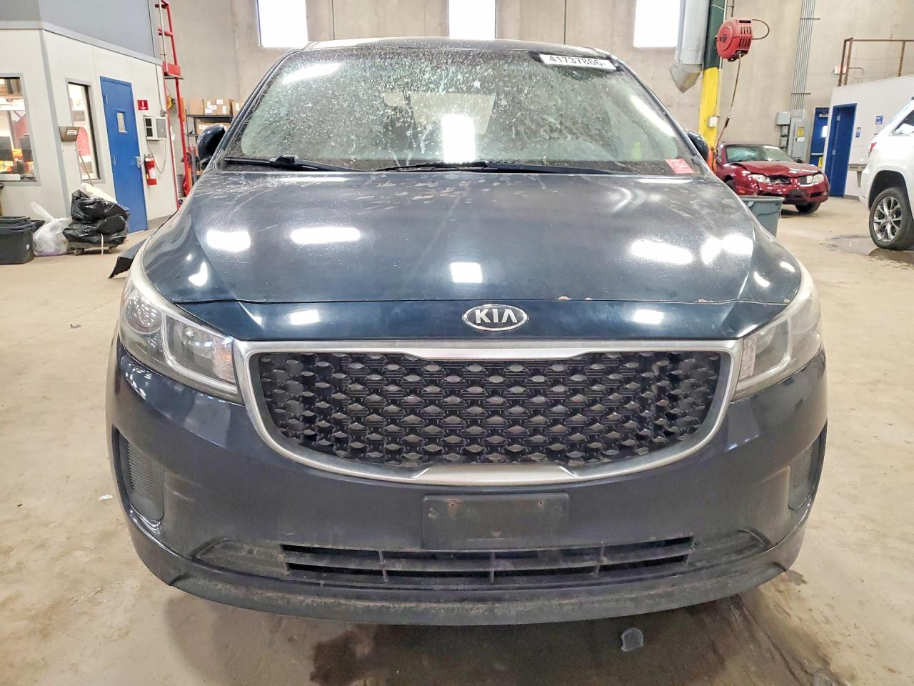 Kia Sedona Lx