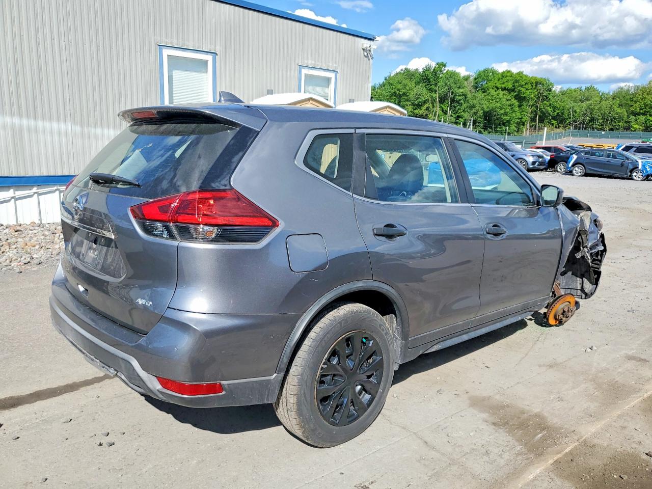 Nissan Rogue S