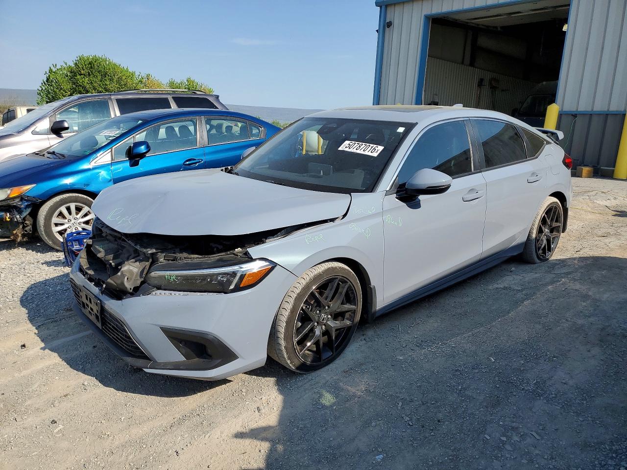 Salvage Honda Civic Image