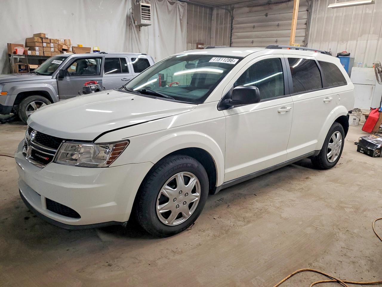 Salvage Dodge Journey Image