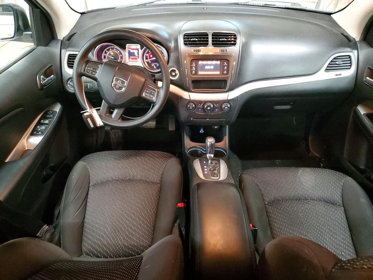 Dodge Journey Se