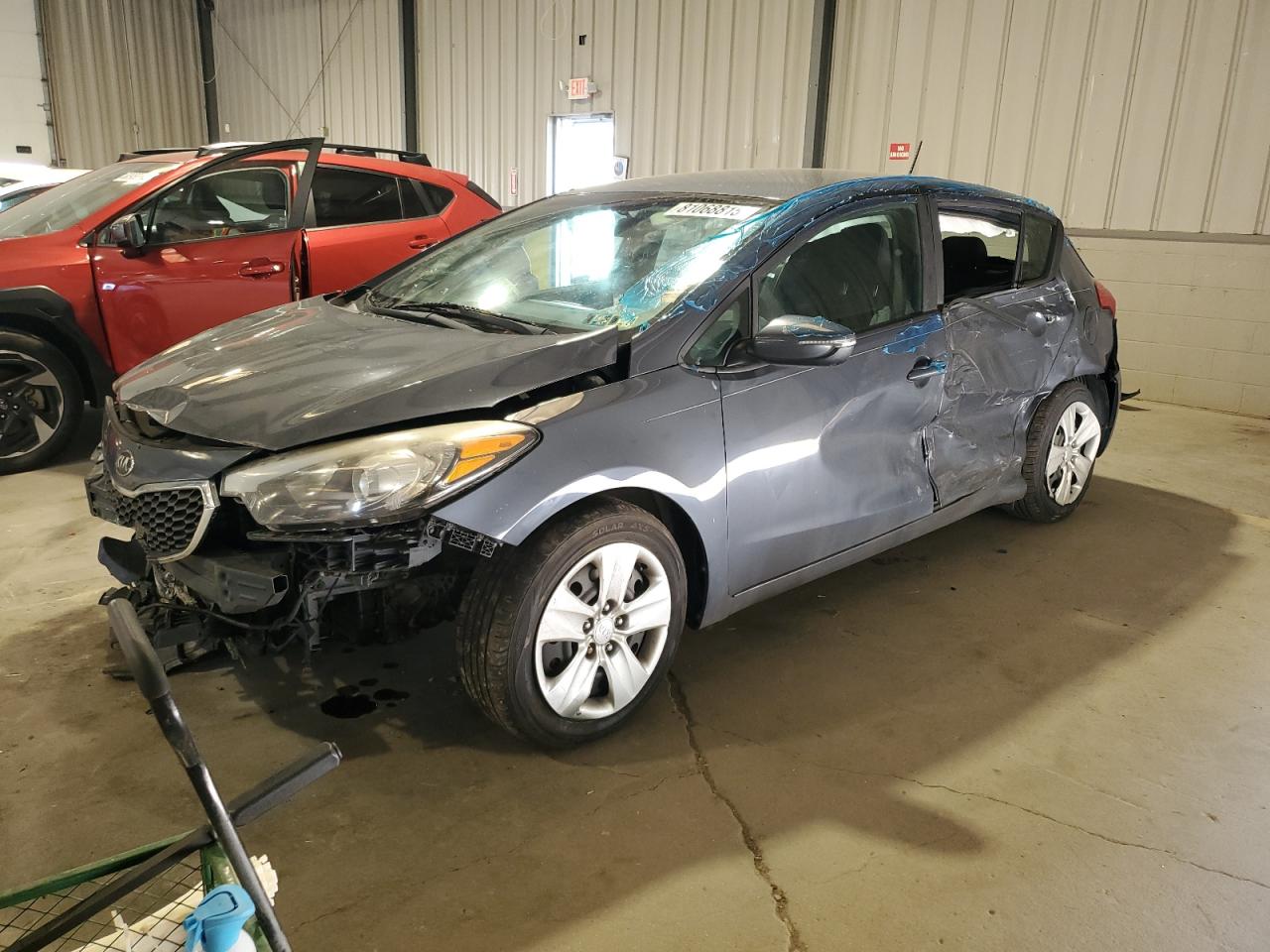 Salvage Kia Forte Image