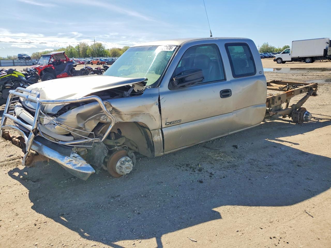 Salvage Chevrolet Silverado Image