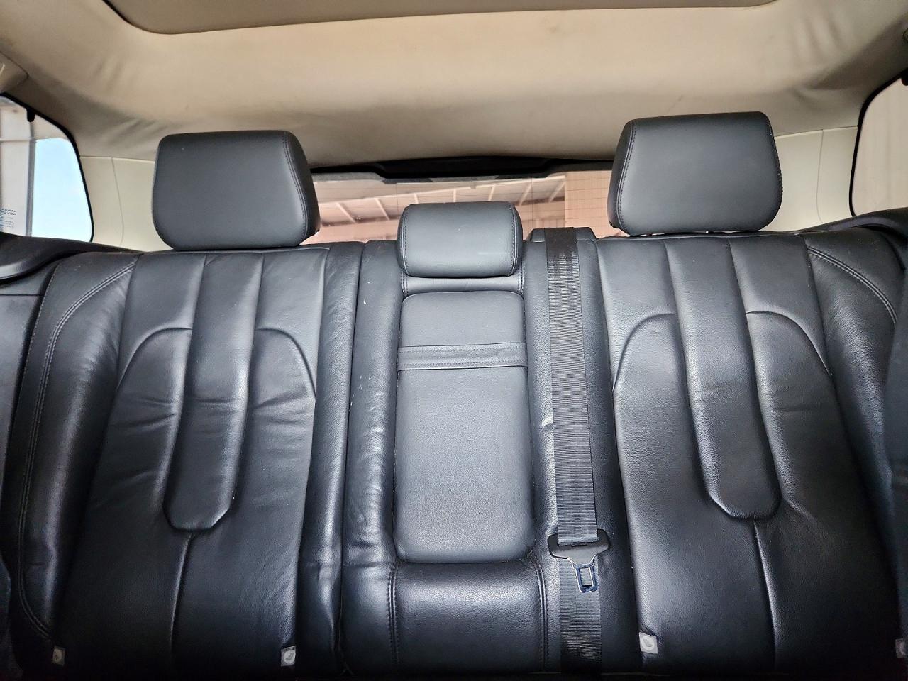 Land Rover Range Rover Pure Plus