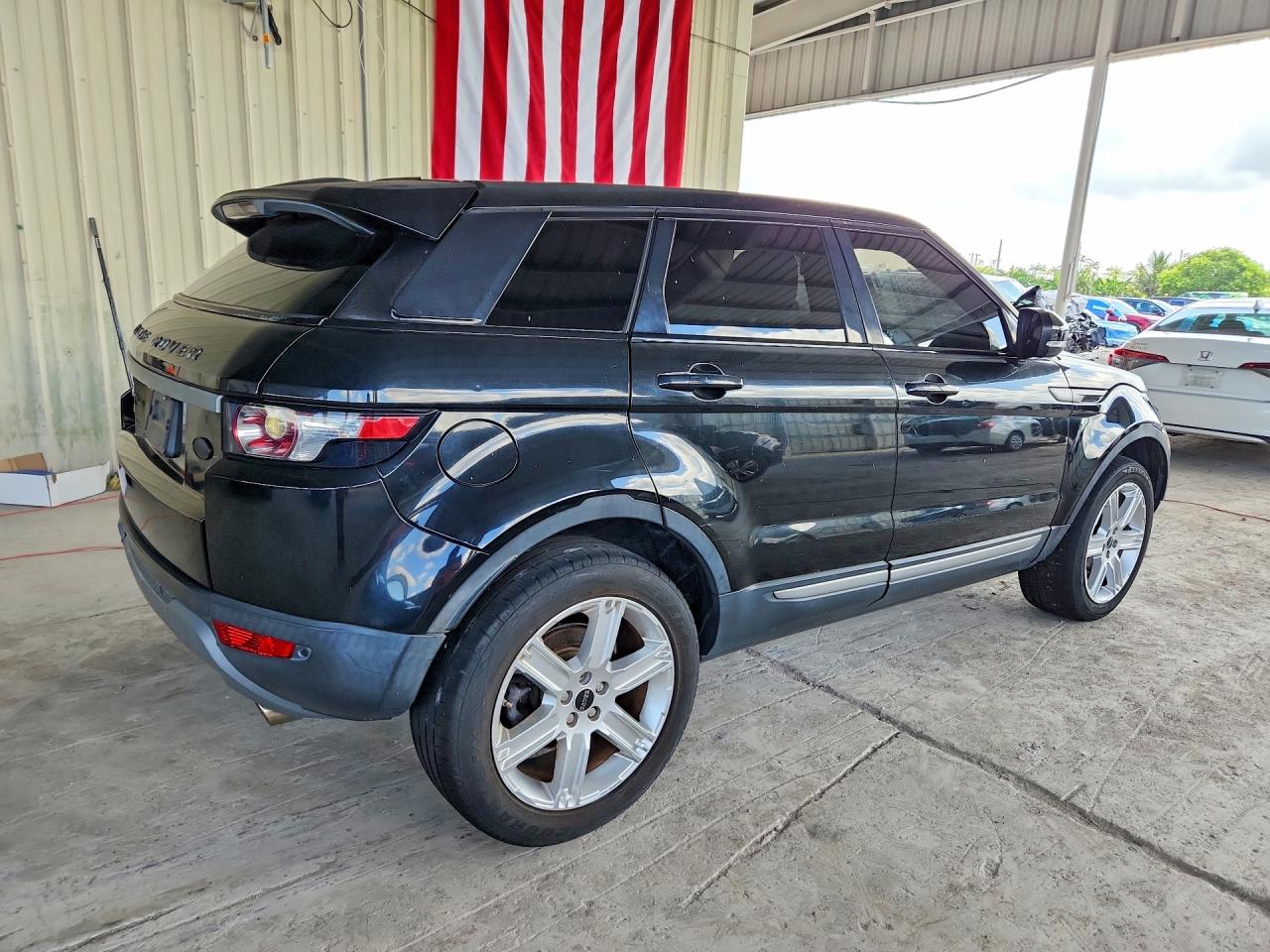 Land Rover Range Rover Pure Plus