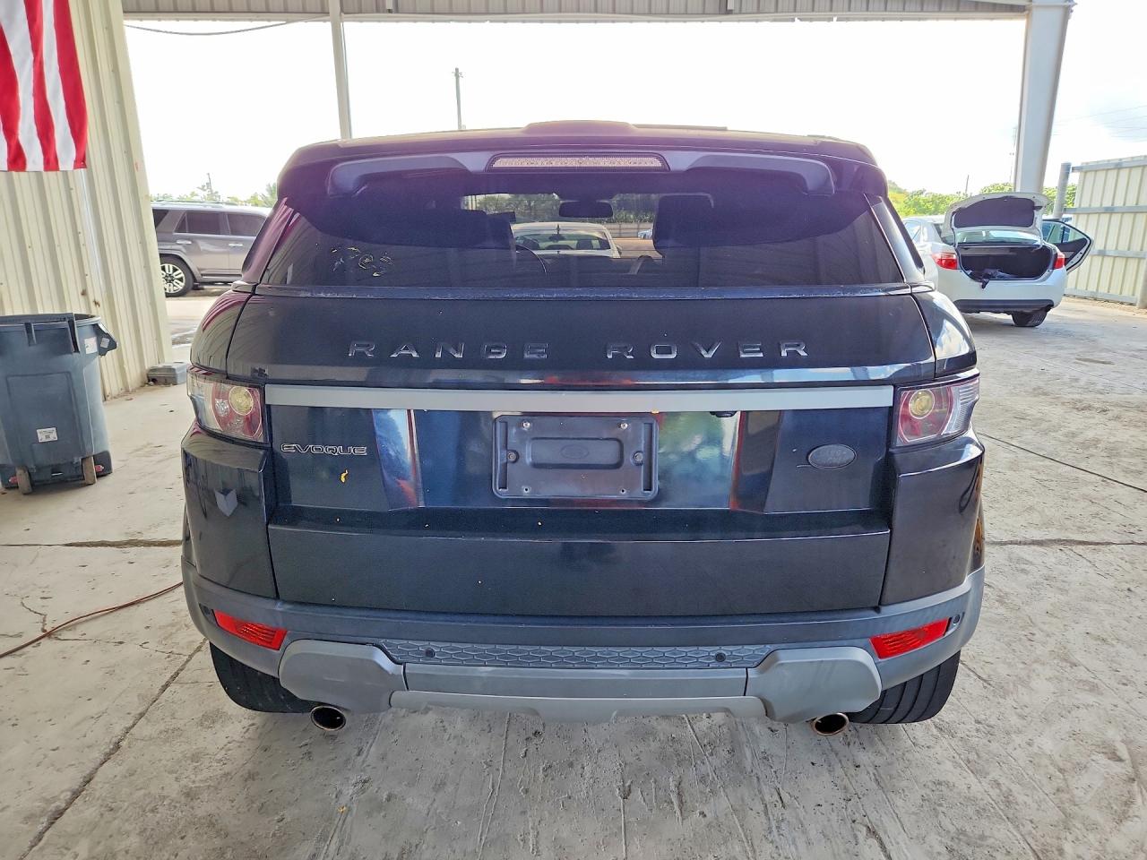 Land Rover Range Rover Pure Plus
