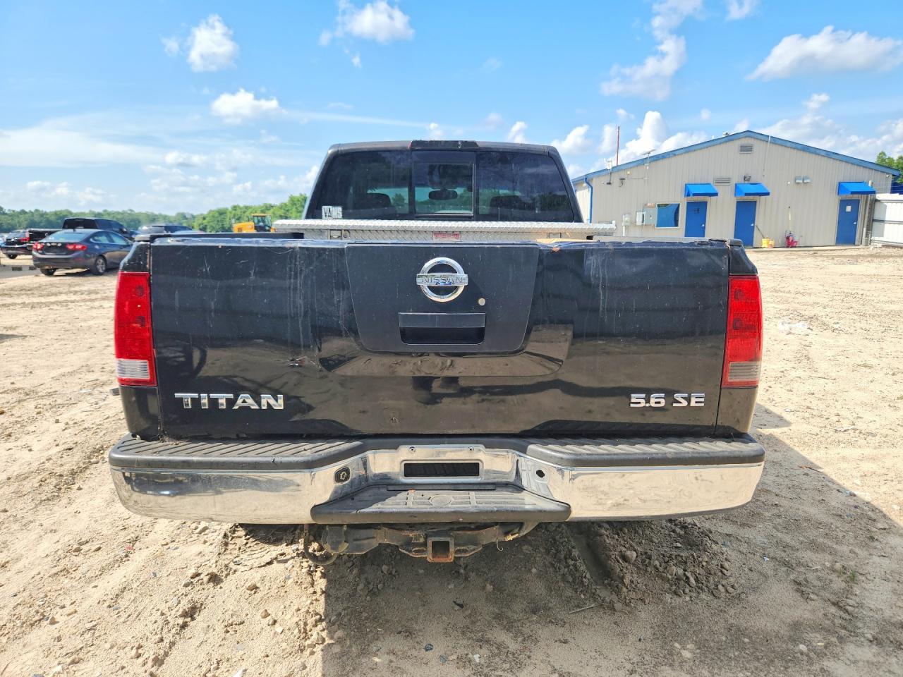 Nissan Titan Xe