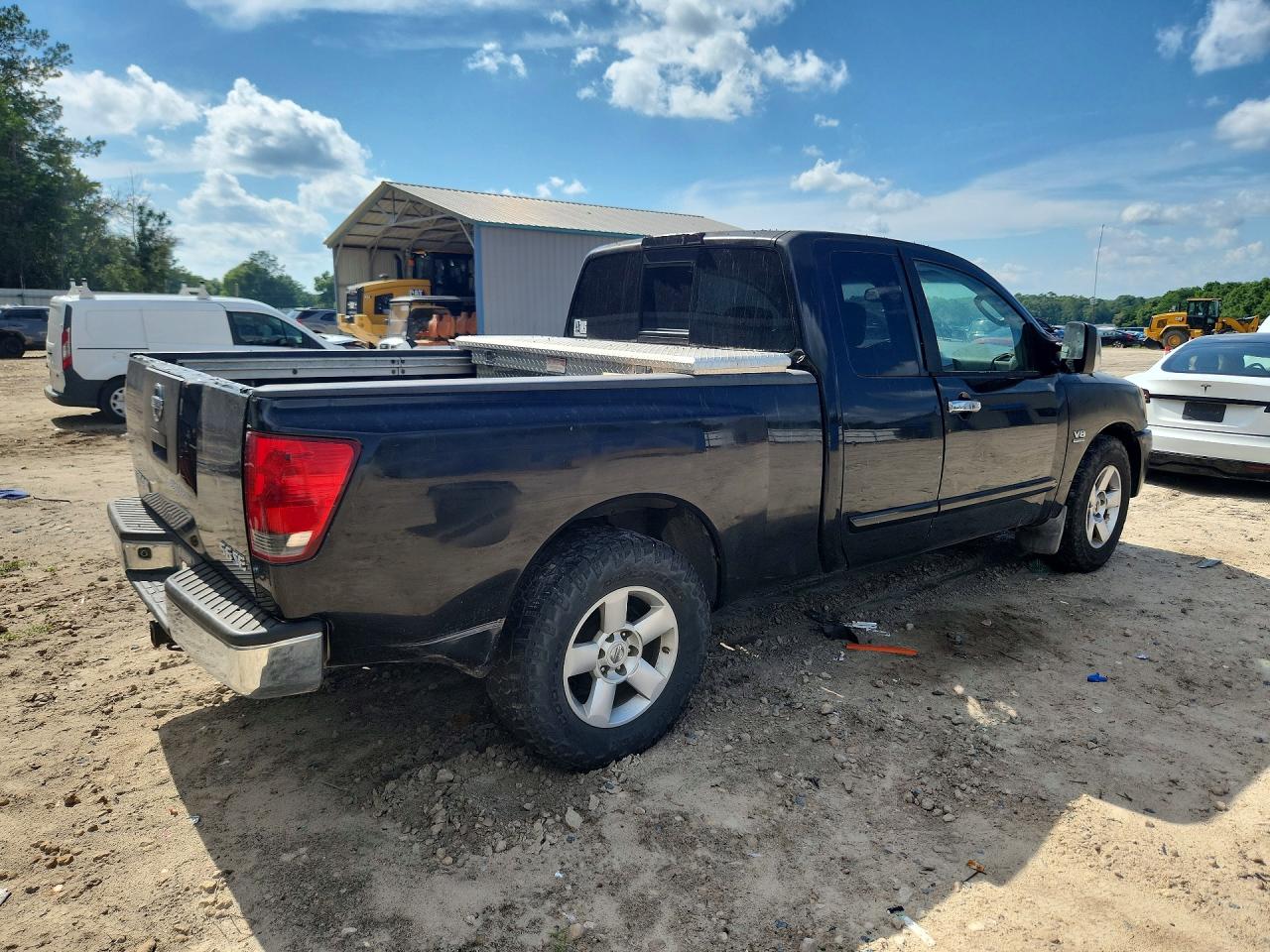 Nissan Titan Xe