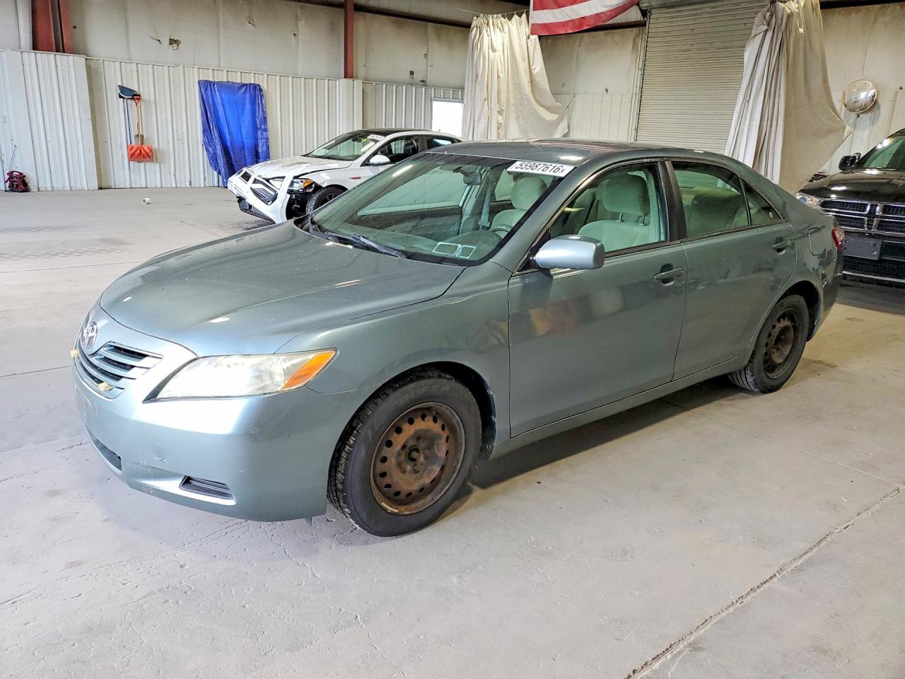 Salvage Toyota Camry Image