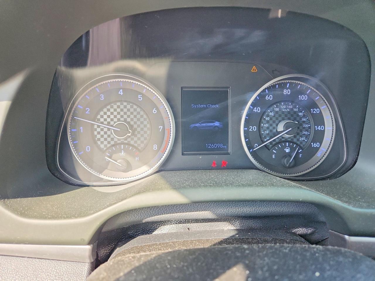 Hyundai ELANTRA Sel