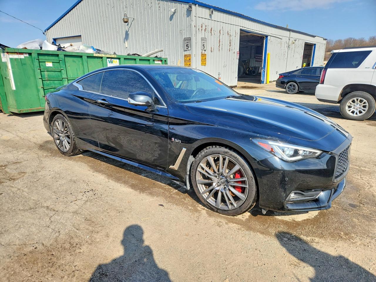 INFINITI Q60 Red Sport 400
