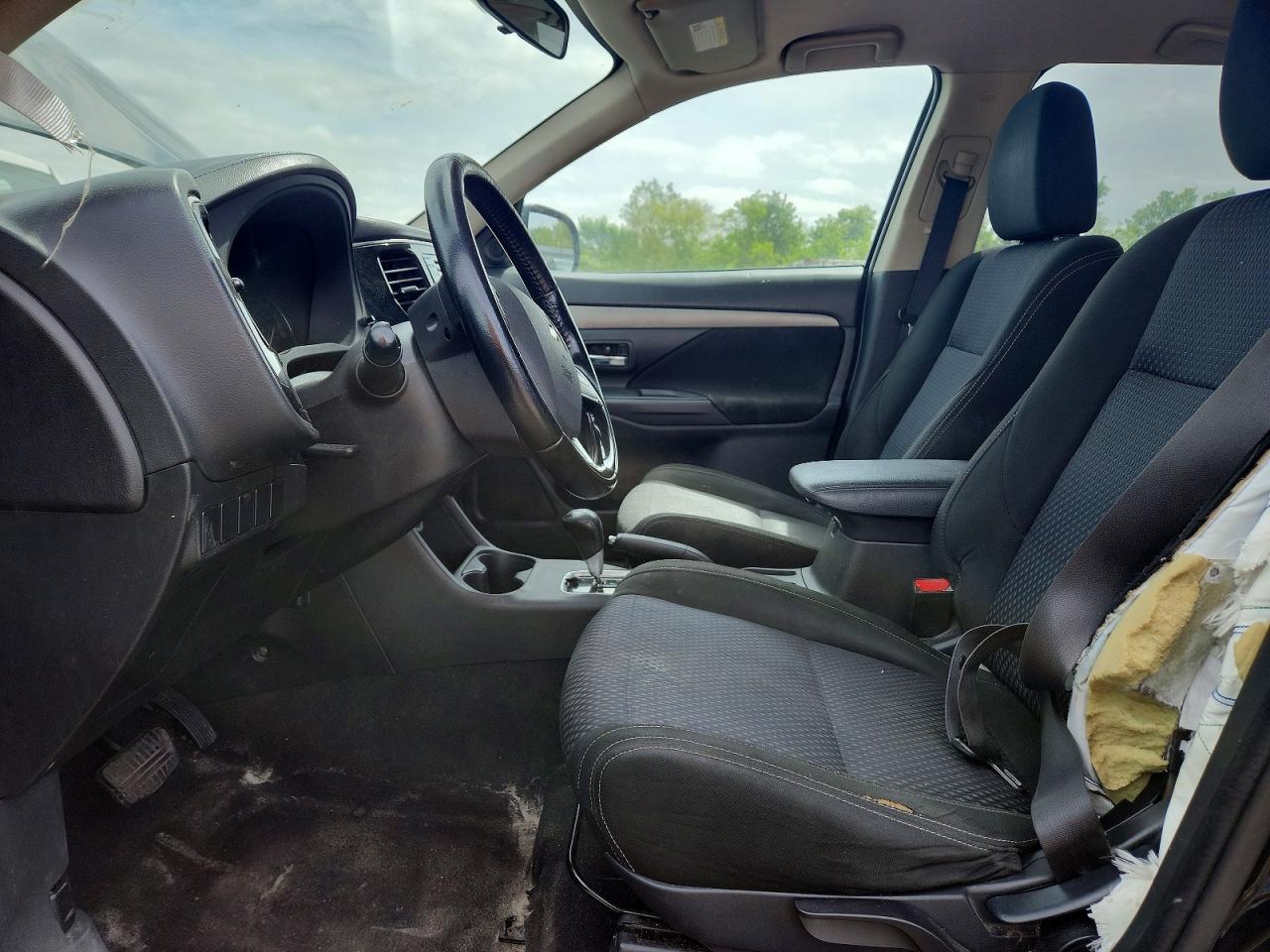 Mitsubishi Outlander Se