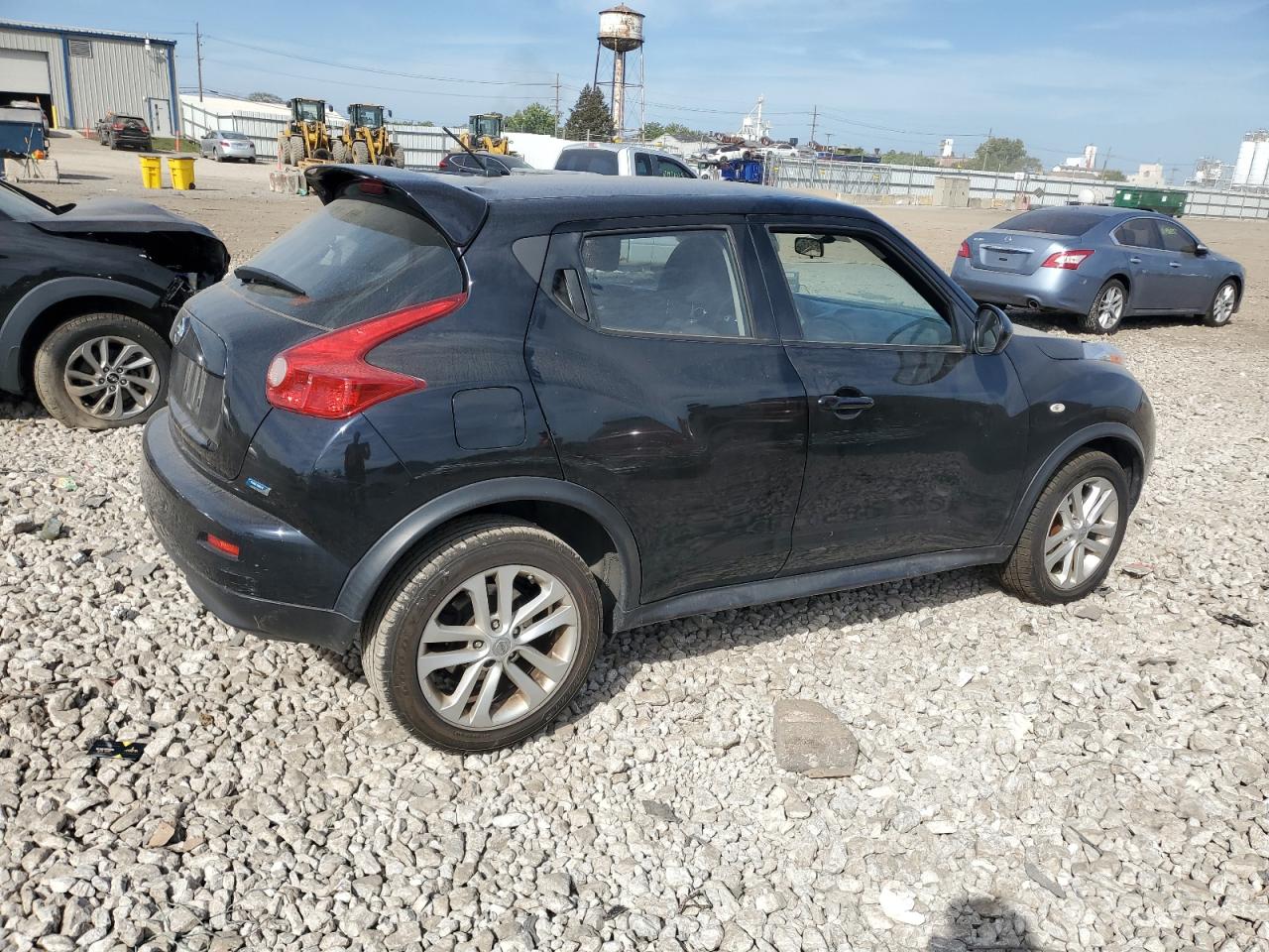 Nissan JUKE S