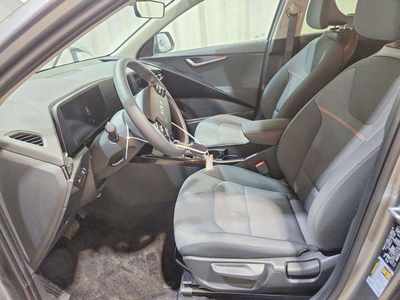 Kia Niro Lx