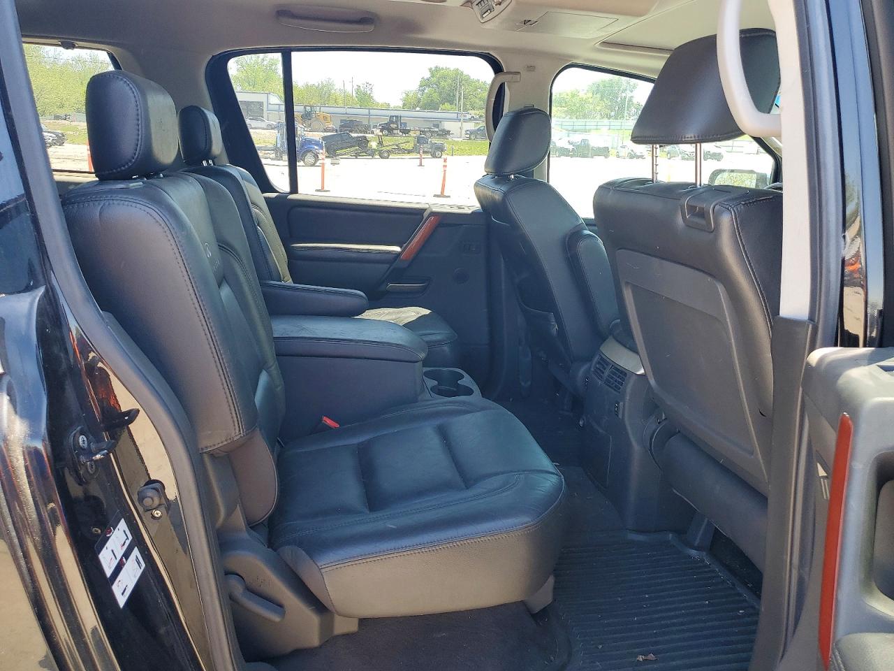 INFINITI Qx Base