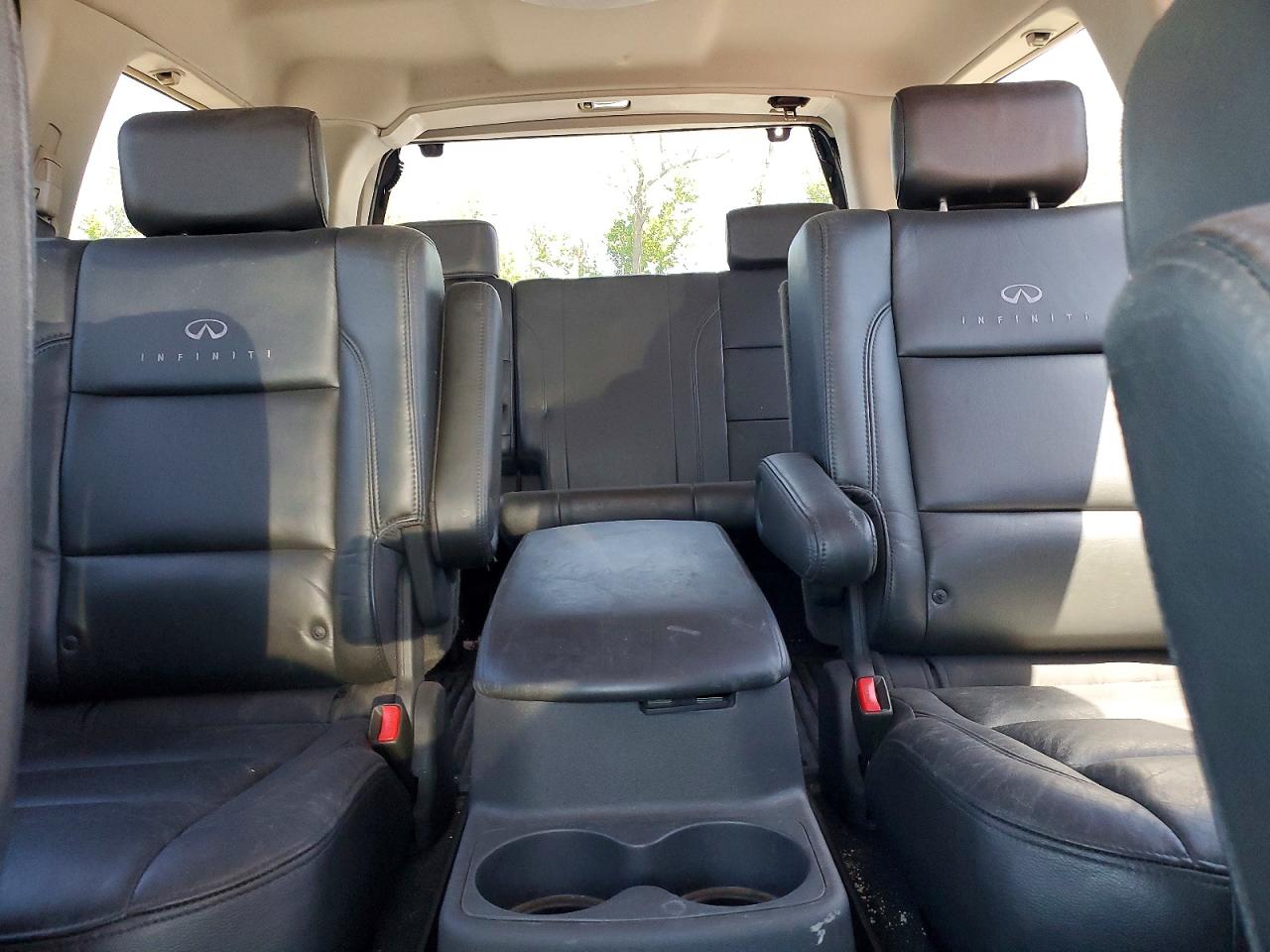 INFINITI Qx Base