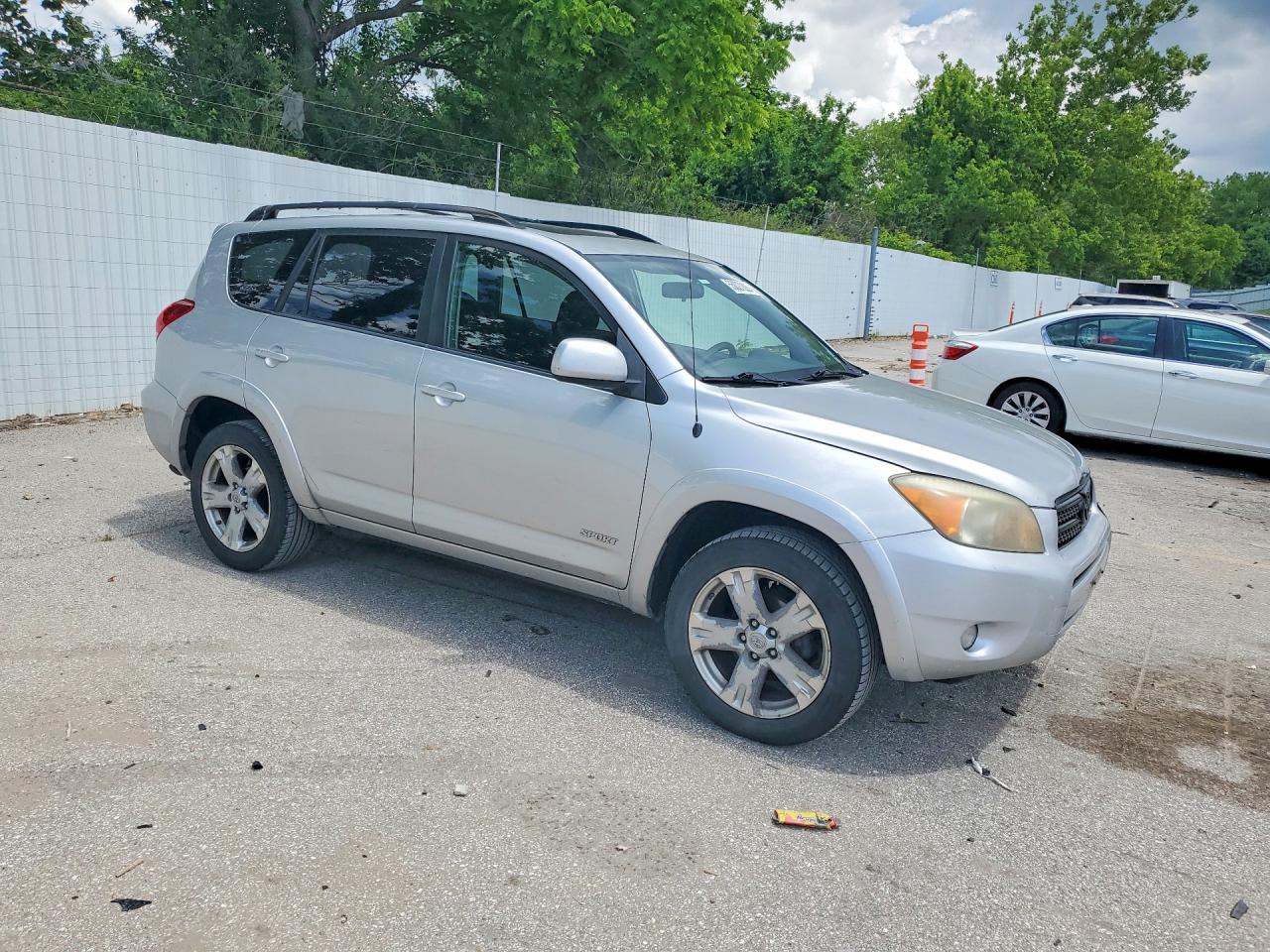 Toyota RAV4 Sport