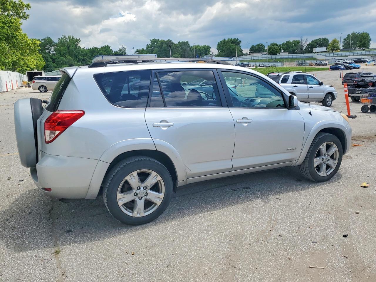 Toyota RAV4 Sport