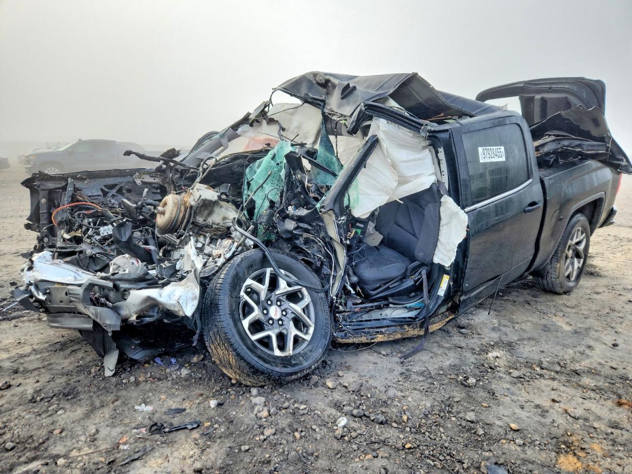 Salvage GMC Sierra Image