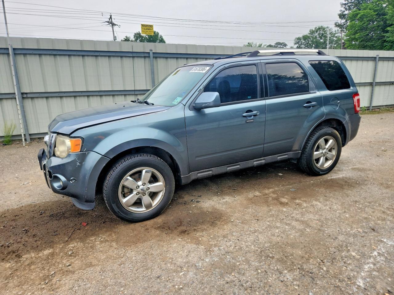 Salvage Ford Escape Image