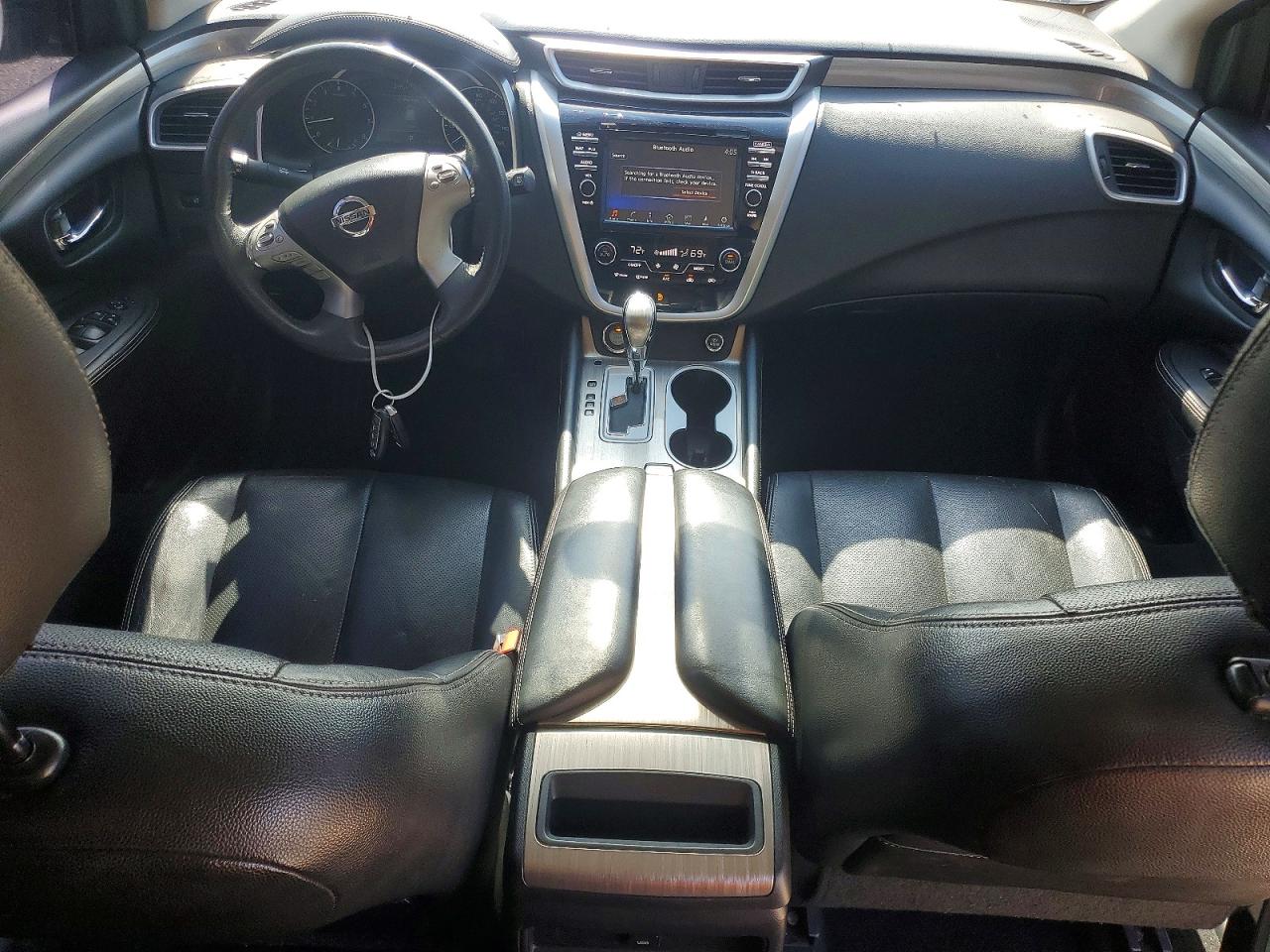 Nissan Murano Sv