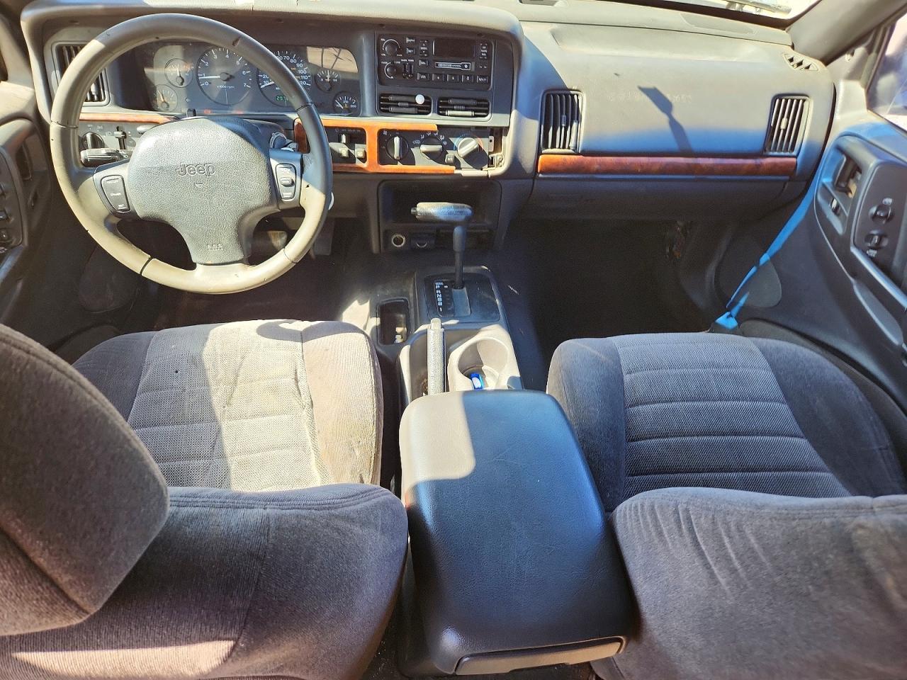 Jeep Cherokee Laredo