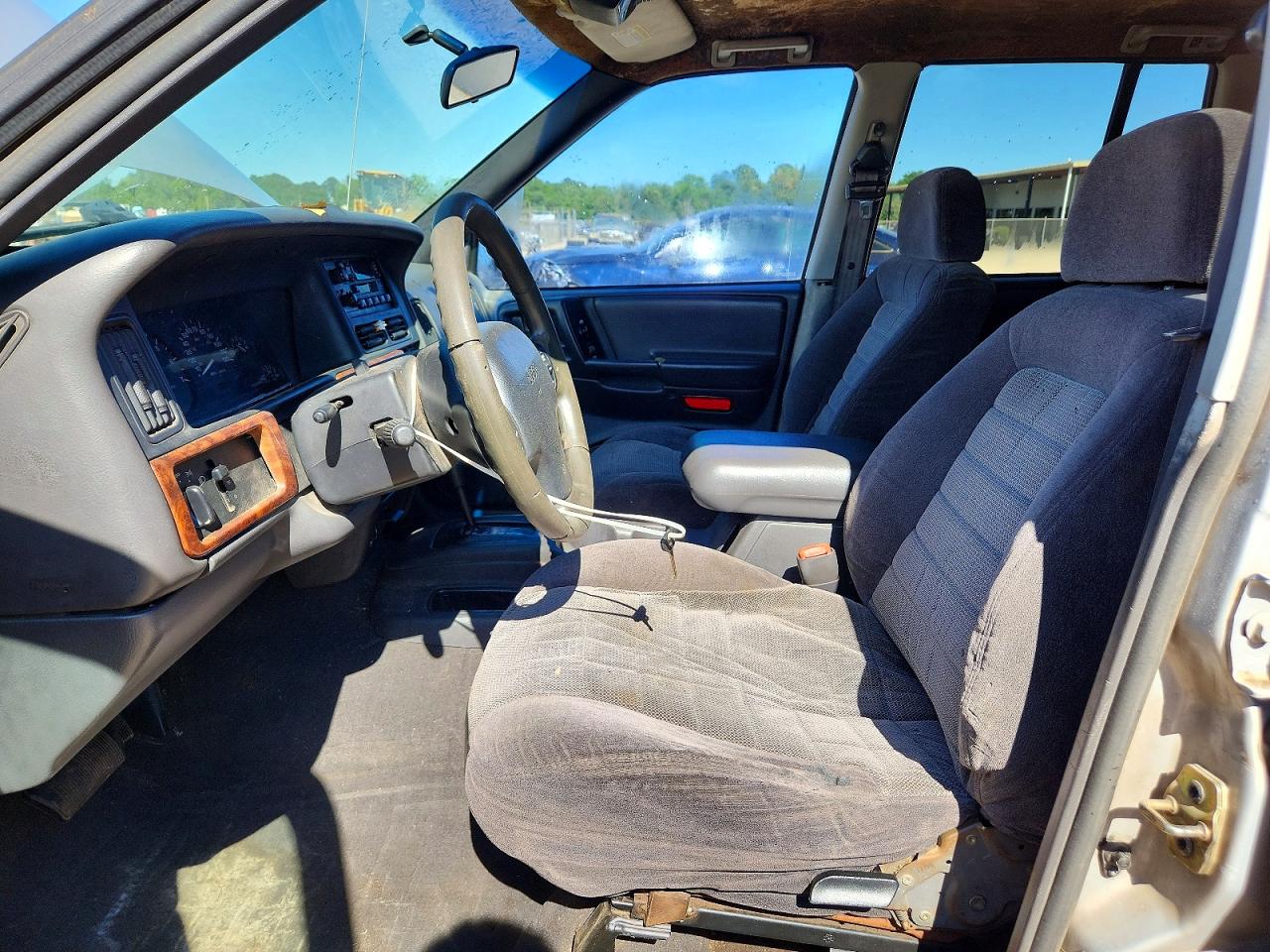 Jeep Cherokee Laredo