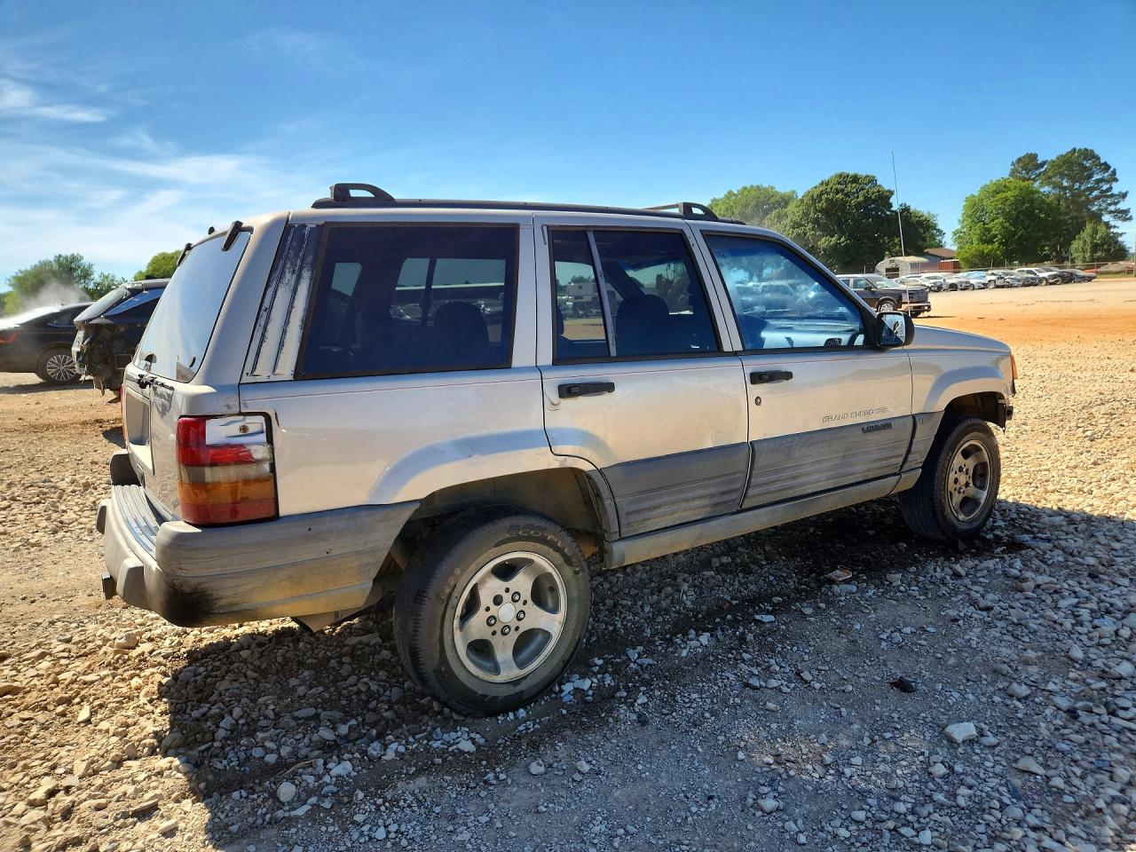 Jeep Cherokee Laredo