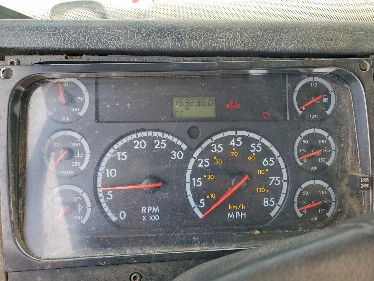 Freightliner Fl80