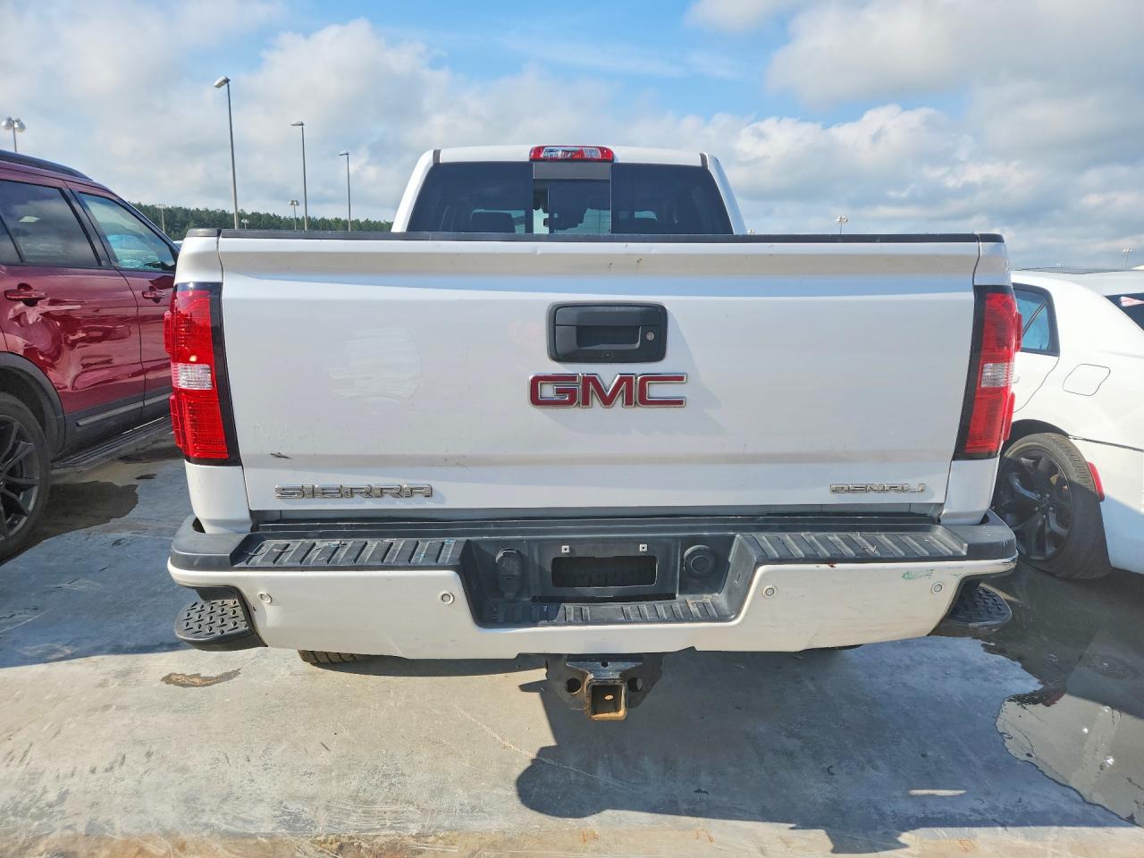 GMC Sierra K2500 Denali