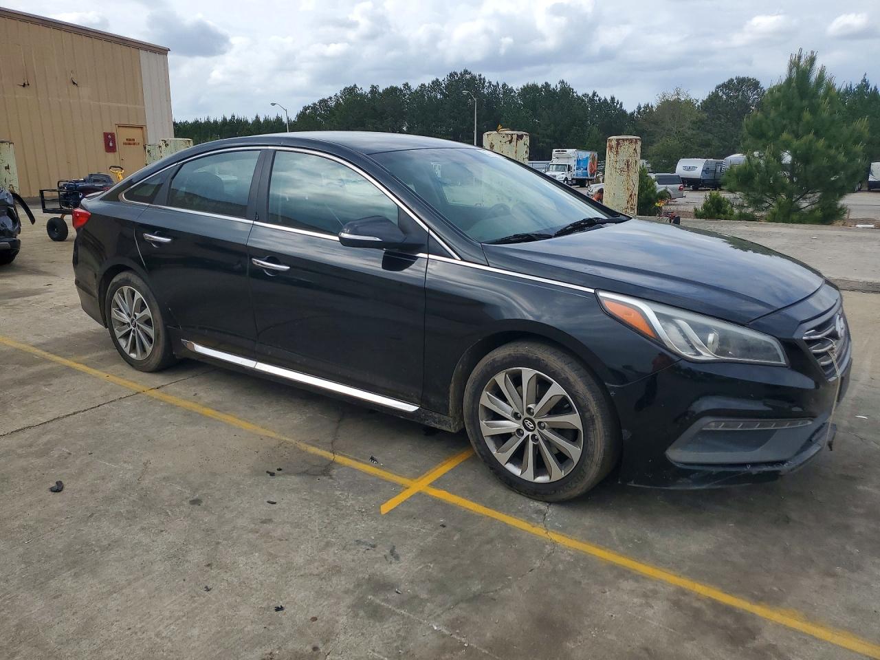 Hyundai SONATA Sport