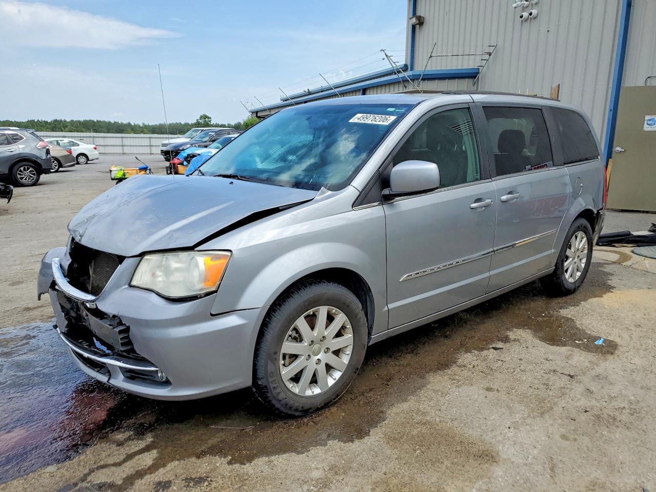 Salvage Chrysler Minivan Image